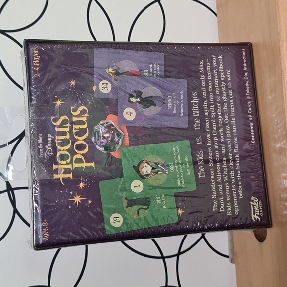 Hocus Pocus card game - Picture 2 of 2